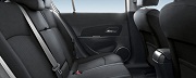 Essayer la banquette arrière de la Chevrolet Cruze